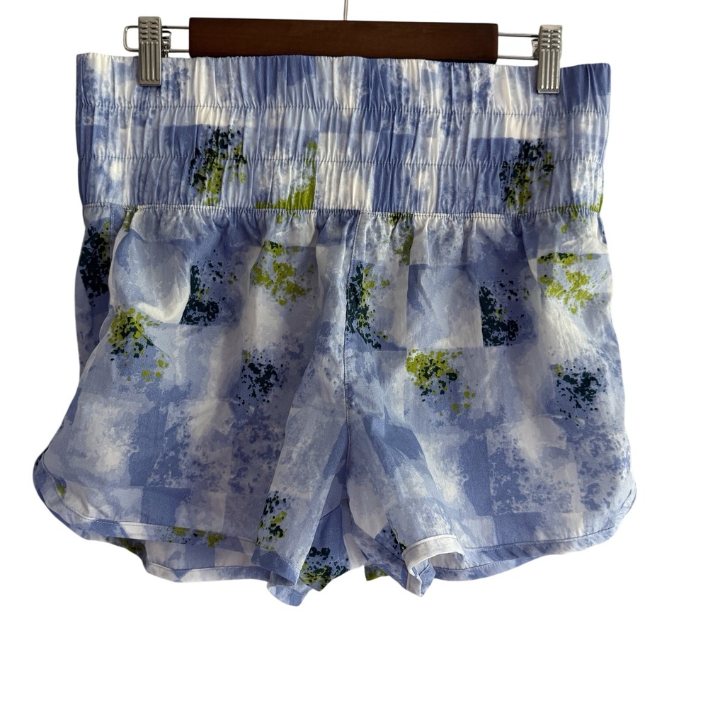 dip Women's Size Medium Blue purple Green Floral Nylon High Waist Running Shorts